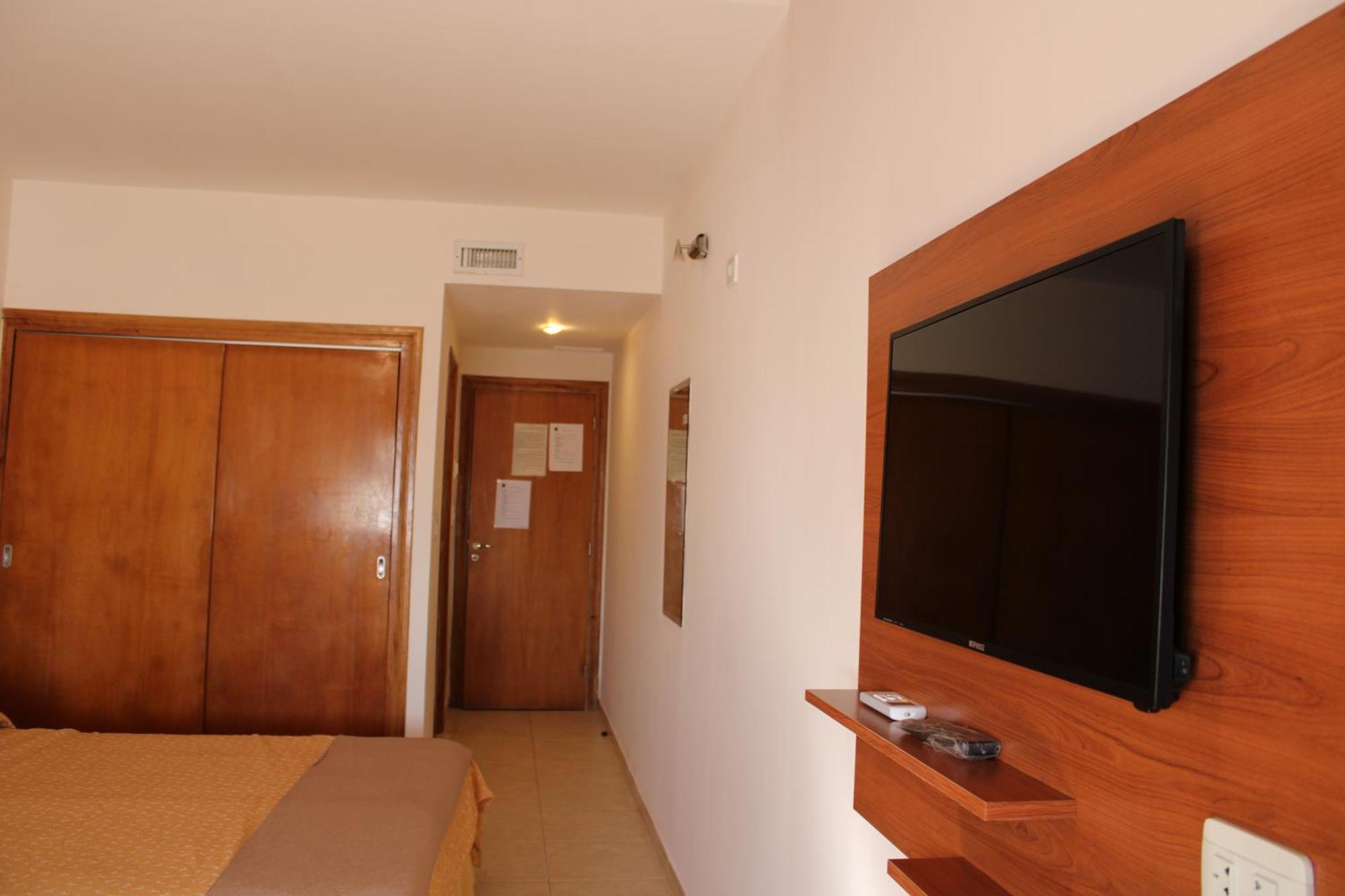 Hotel Bella Costa Ла Лусила дел Мар Екстериор снимка
