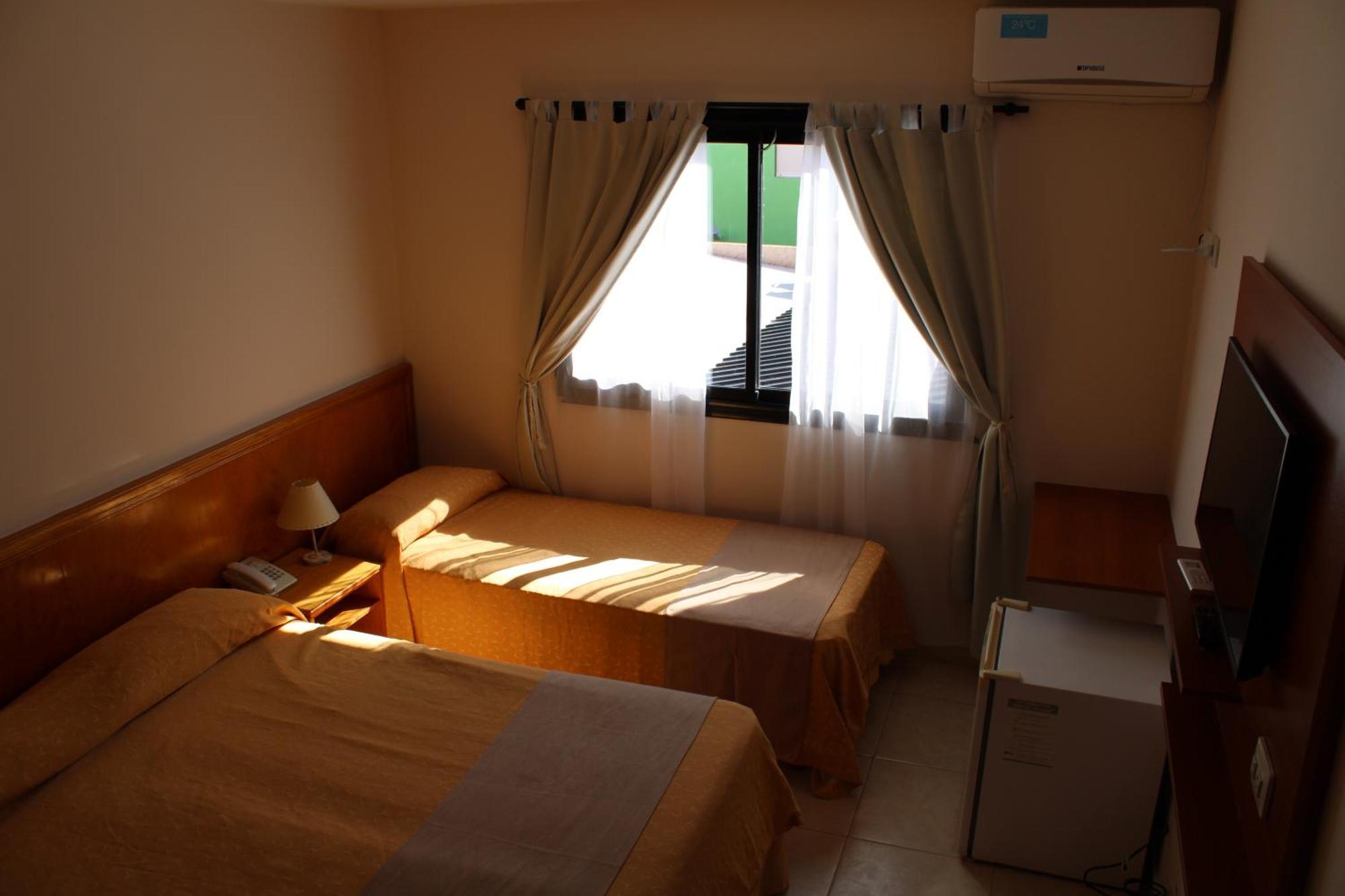 Hotel Bella Costa Ла Лусила дел Мар Екстериор снимка